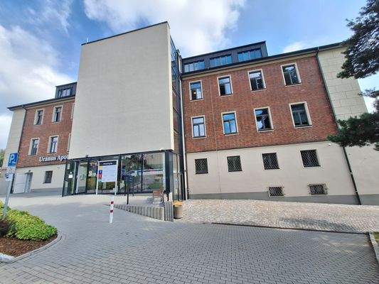 Außenansicht ÄHS 2.jpg