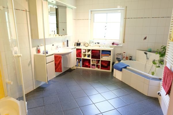 Badezimmer DG