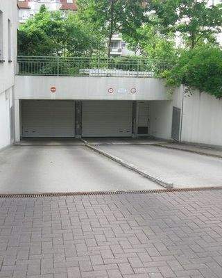 Einfahrt Tiefgarage