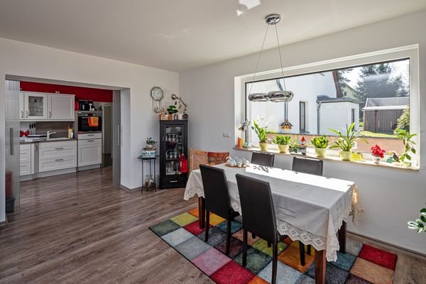 Wohnen und Essen im Neubau
