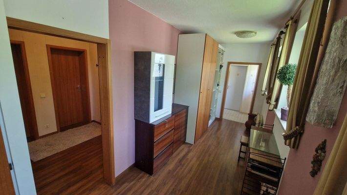 Flur zu Schlafräumen und Sauna