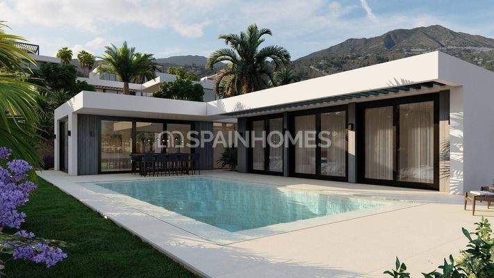 Detached Houses with Garden and Customizable Design in Mijas