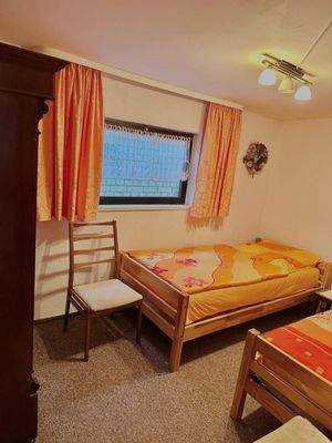 Schlafzimmer2 Anbau.jpeg