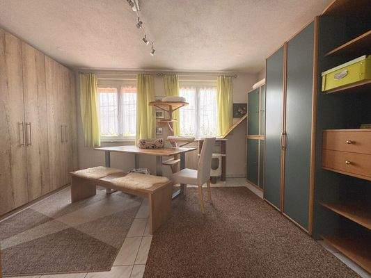 weiteres Zimmer (13,66 m²)