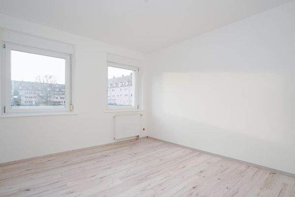 Wohn- und Arbeitszimmer