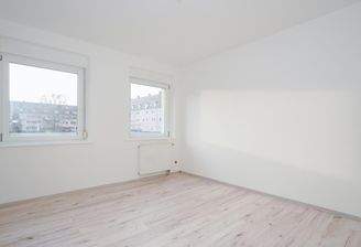 Wohn- und Arbeitszimmer