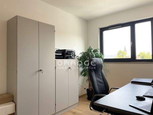 Büro oder Kinderzimmer...