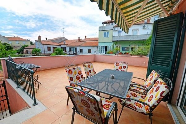 Altstadt Porec! Haus mit Garten und Terrasse! Stadthaus Porec