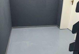 renoviertes Treppenhaus