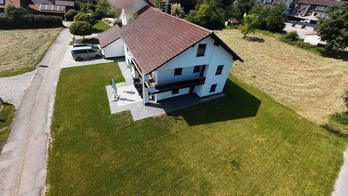 Drohnenfoto Seitenansicht