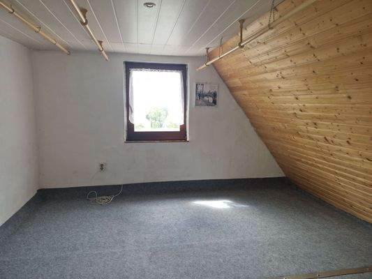 Zimmer 2 Dachgeschoss