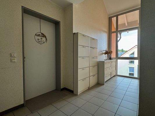 Treppenhaus Wohnungseingang