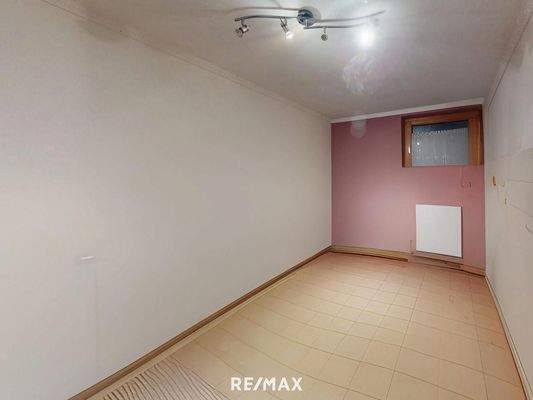 Landeck - Haus - Zimmer Rosa