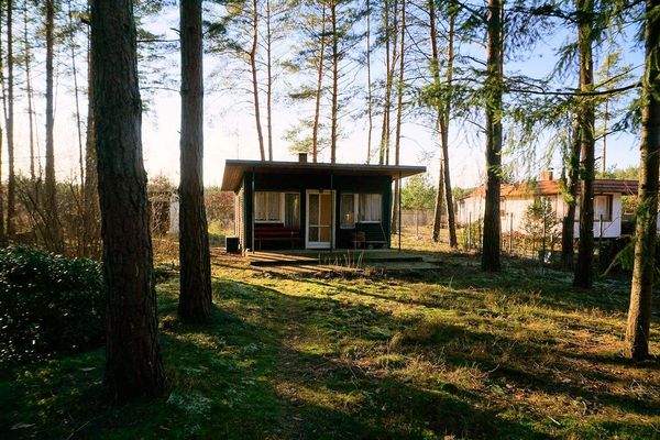 Blick zum Bungalow (2).JPG