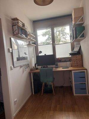 Arbeits- oder Gästezimmer