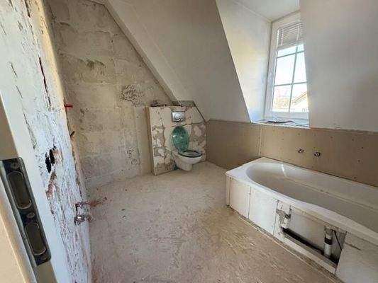 Badezimmer OG muss erst fertiggestellt werden