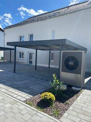 Hausansicht Wärmepumpe.jpg