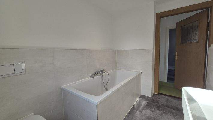 Tageslichtbad DG Ansicht 2