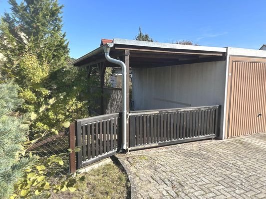 Carport, Zufahrtsseite 