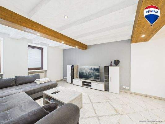 REMAX Immobilien DeLux Einfamilienhaus  Bebelsheim Wohnen Mark Borowicz