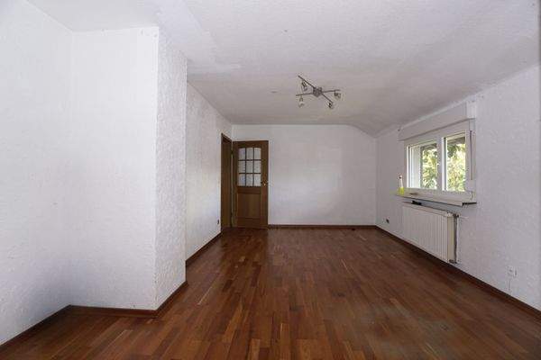 OG Schlafzimmer mit Ankleide