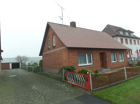 Haus Straßenansicht.jpg