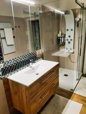 Badezimmer, Dusche barrierefrei