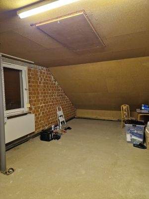 Dachboden ausbaufähig