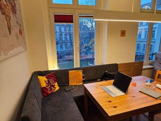 Wohn- Essbereich mit offener Küche