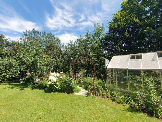 28. Eingang zum Gemüsegarten.JPG