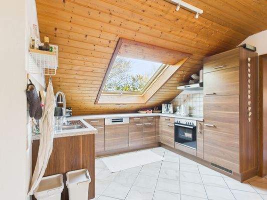 1. OG - Küche (2).jpg