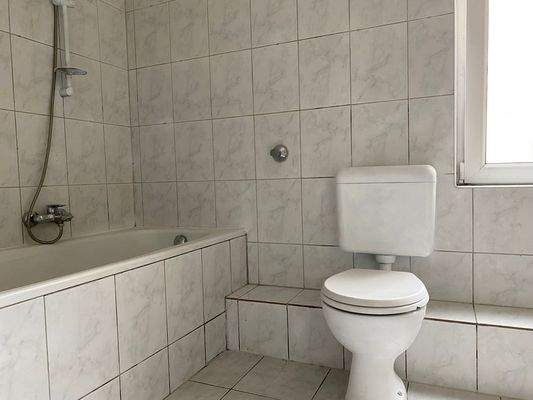 Badezimmer freie Wohnung
