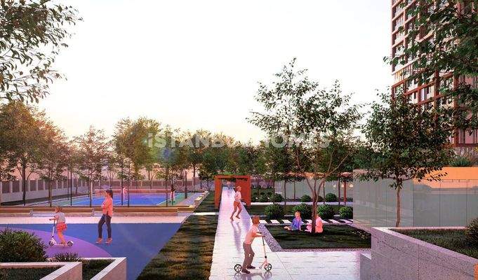 City-View Flats in a Complex with Pool in Kadikoy Istanbul