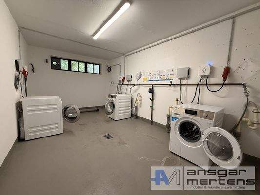 Waschraum mit App-Steuerung