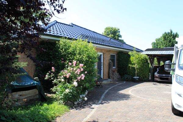 Schöner Landhaus-Familien-Bungalow
