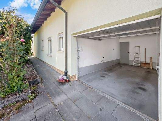 Zusätzliche Abstellkammer in der Einzelgarage