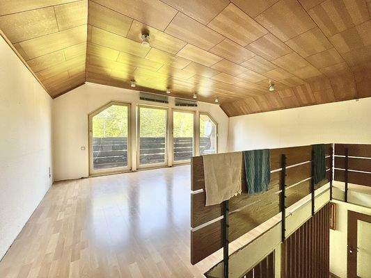 OG Schlaf-/ oder Wohnzimmer 