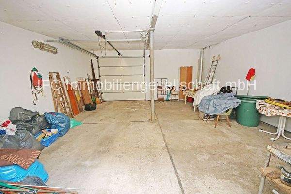 Blick in die Doppelgarage