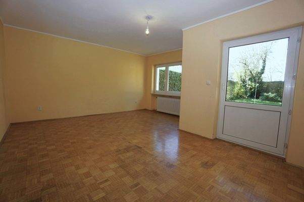 Wohnzimmer EG - Ansicht 1