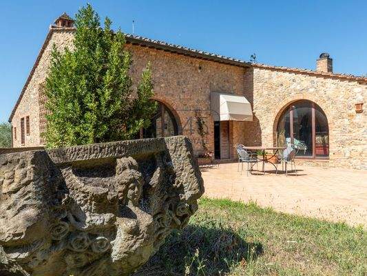 Exklusives toskanisches Landhaus mit Panoramablick auf die Türme von San Gimignano