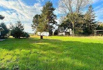 Grundstück Richtung Auffahrt