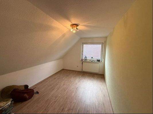 Zimmer 1  im Dachgeschoss