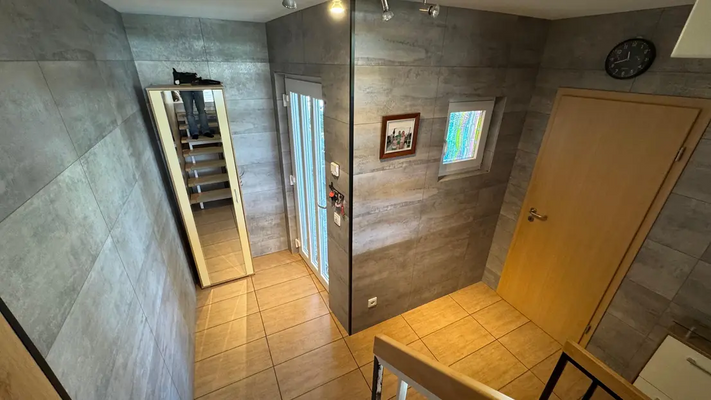 6291800a-0c6b-4c6a-bfb1-db38acea4b85-1932989450