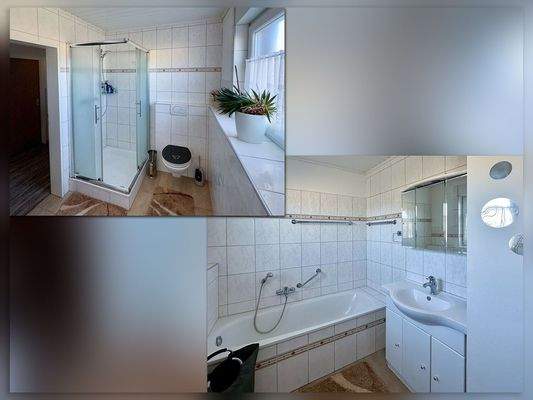 Badezimmer im Erdgeschoss