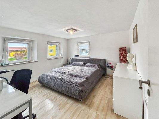 Erdgeschoss - Schlafzimmer