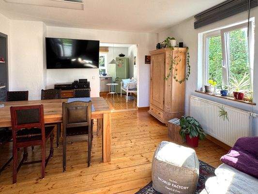 Blick in den Wohn- und Essbereich, OG