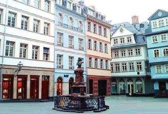 München, sanierter Altbauklassiker