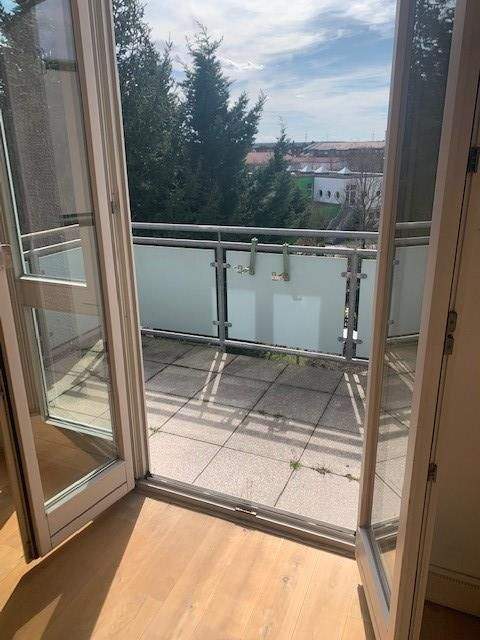 2-Zimmer-Dachgeschoss-Wohnung mit Stellplatz im Parkhaus in Büchenbach, David-Morgenstern-Weg - Photo 5