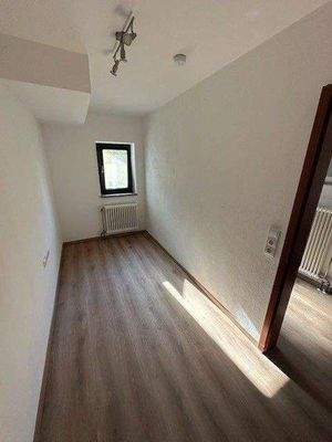 kleines Zimmer 1.jpg