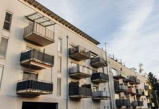 Gebäude Vorderansicht